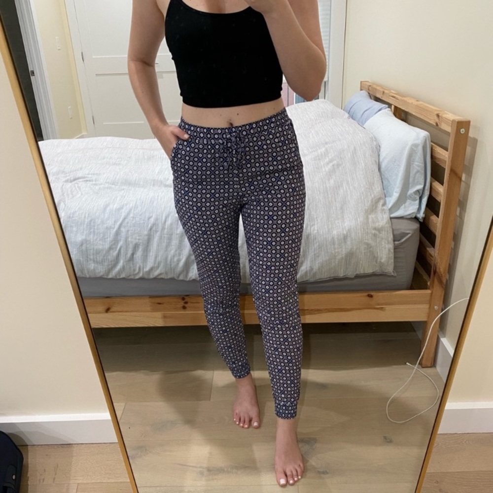 NEW ABERCROMBIE & FITCH FLORAL BLUE NAVY BLACK JOGGERS PANTS HAREM BLOGGER FAVE